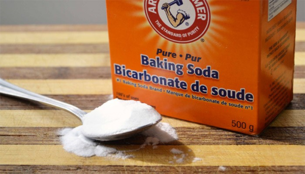 Cách lấy cao răng tại nhà bằng baking soda là một trong những phương pháp tự nhiên và kinh tế để duy trì sức khỏe răng miệng