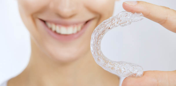 Niềng răng invisalign là một phương pháp chỉnh nha hiện đại và tiên tiến