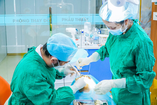 Nha khoa City Smiles - Địa chỉ nhổ răng Tân Phú an toàn, uy tín, không đau