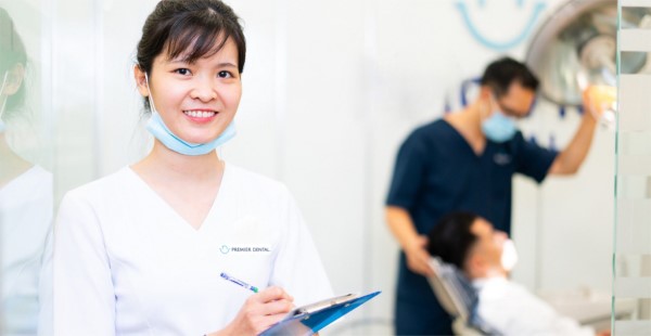 Nha khoa Premier Dental